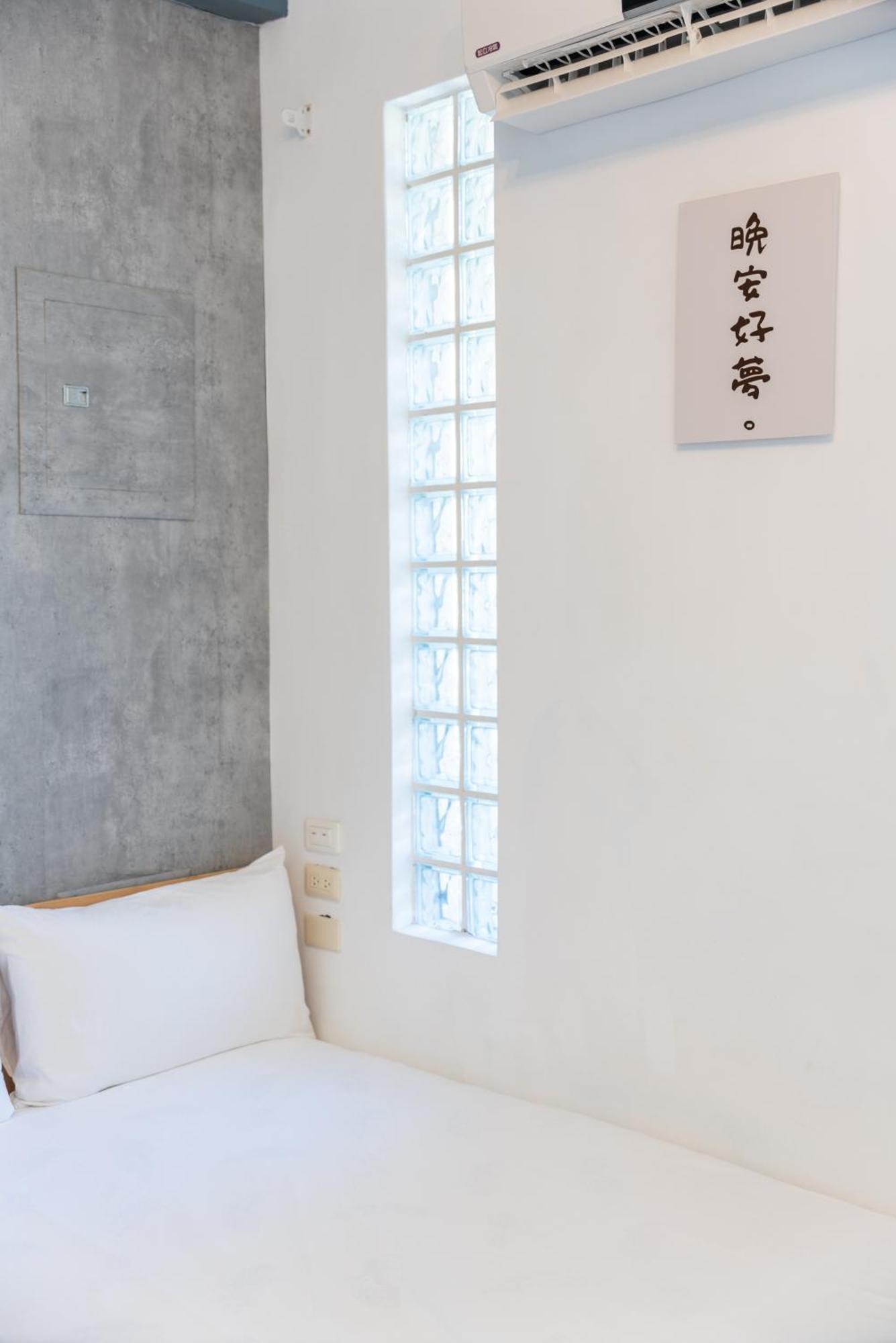 Moonlit Corner Apartment T'ai-tung Exterior foto